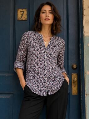 LOFT Medallion Print Roll Tab Sleeve Tunic Blouse Navy Burgundy Petite